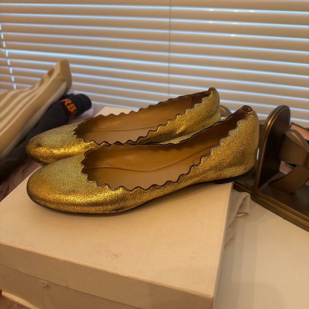 Chloe Gold Scalloped Edge Girls' Ballet Flats